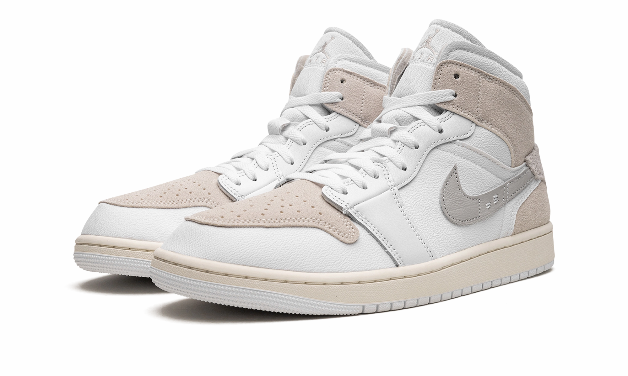 Air Jordan 1 Mid SE Craft "Tech Grey" Light Step