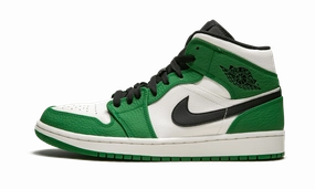 Signature Style Air Jordan 1 Mid SE "Pine Green"