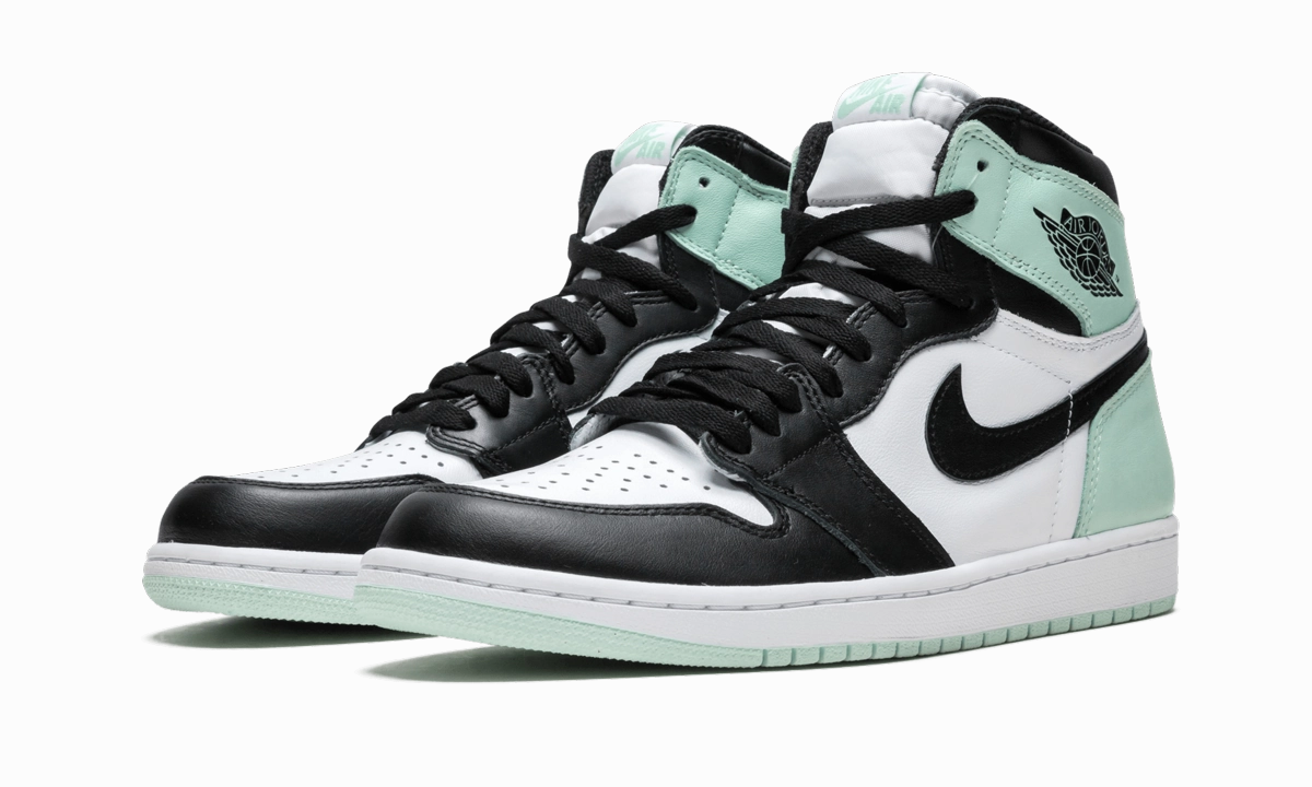 Air Jordan 1 Retro High OG NRG "Igloo" All-purpose fit Impact Step
