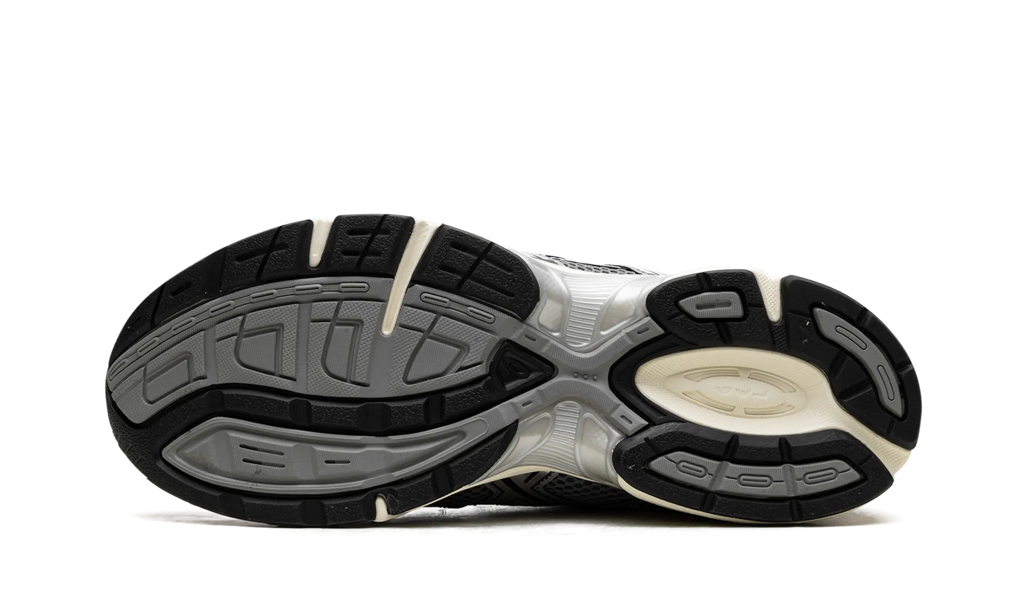 Gell 1130 "Clay Grey Pure Silver" cool - down running Mountain