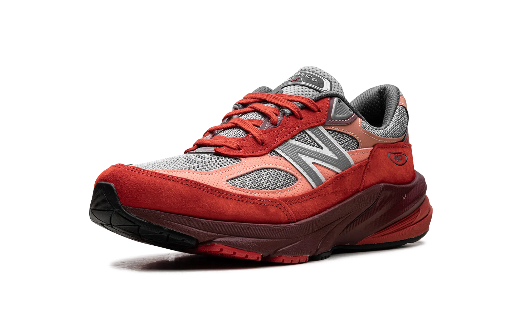 990v6 "Made in USA - Molten Lava" running in a marathon shoes