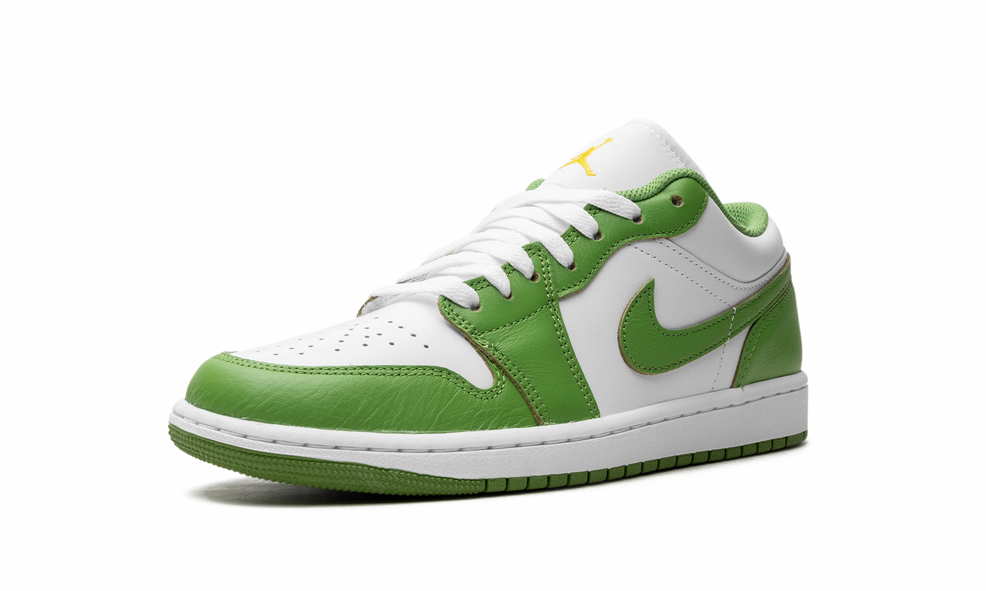 Tailored durability Jordan 1 Low SE "Chlorophyll"