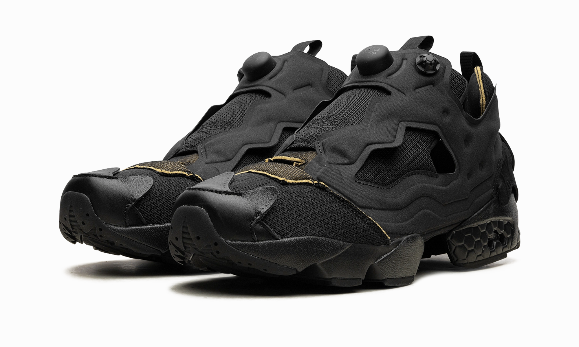 running with a narrow toe box Maison Margiela x Instapump Fury "Memory Of - Black"