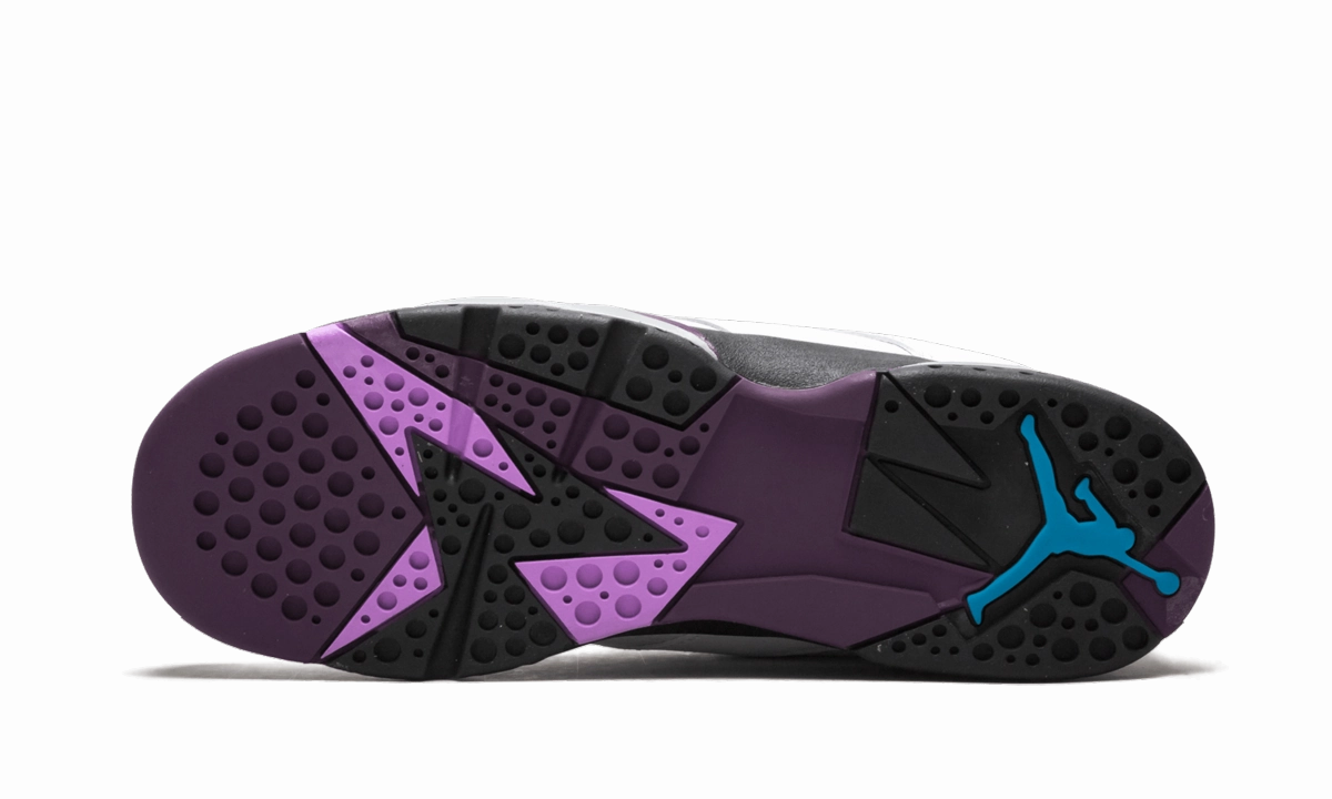 Air Jordan 7 Retro GS "Fuchsia Glow" sports lovers' desire