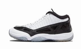 Air Jordan 11 Retro Low all - season shoes