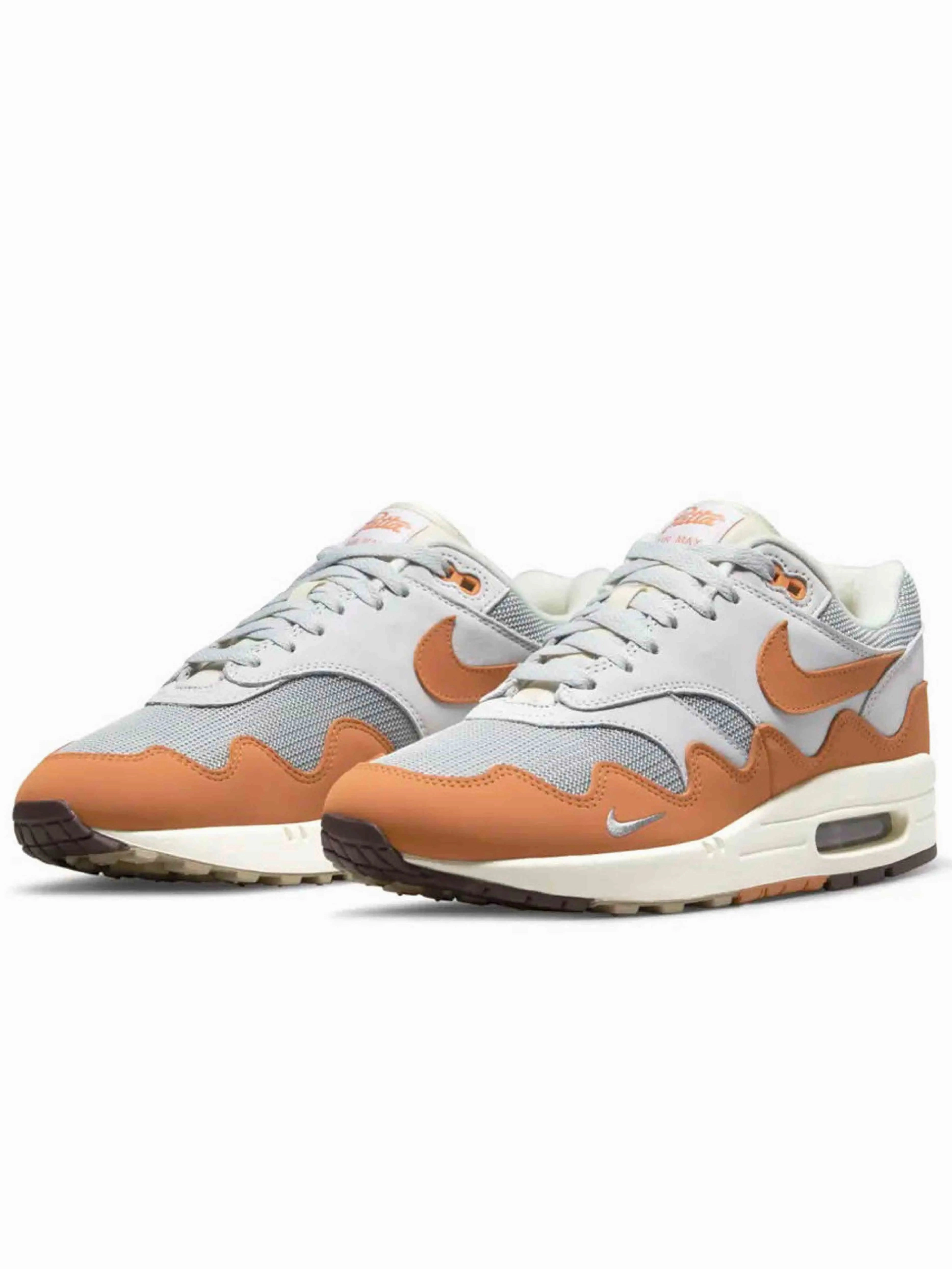 multi - layer sole shoes anti - odor running shoes Nike Air Max 1 Patta Waves Monarch [with Bracelet]