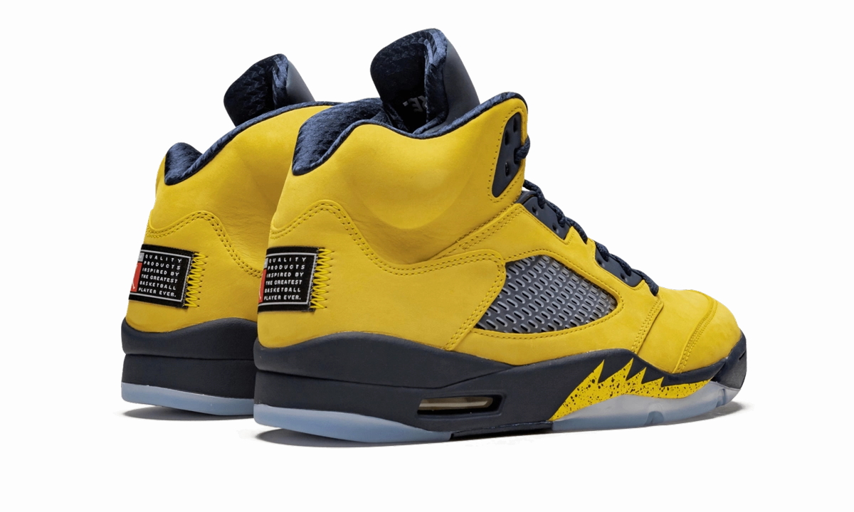 mesh construction Air Jordan 5 Retro SE "Michigan"