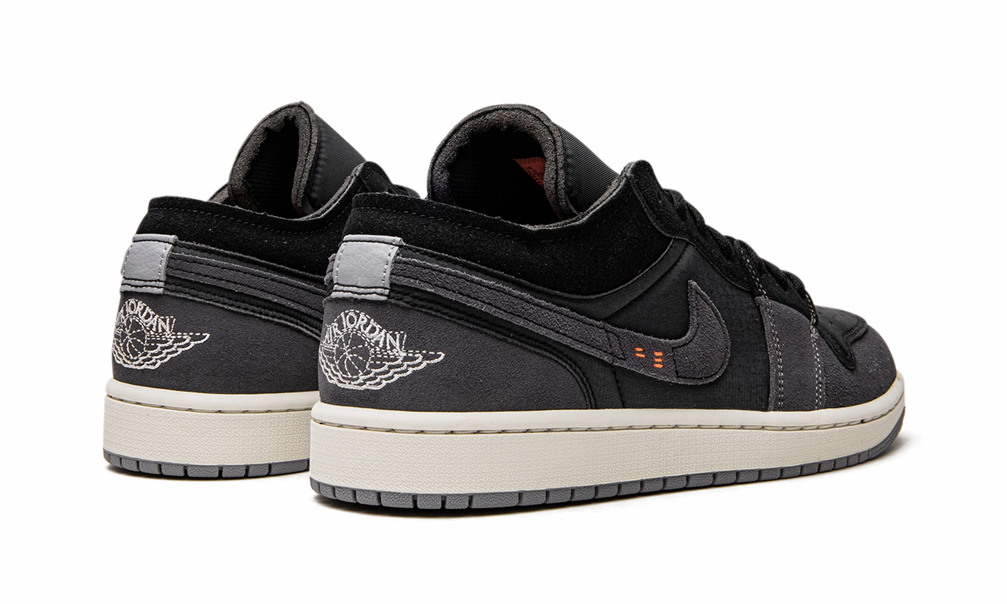 Soft Lining Air Jordan 1 Low SE Craft "Inside Out - Black"