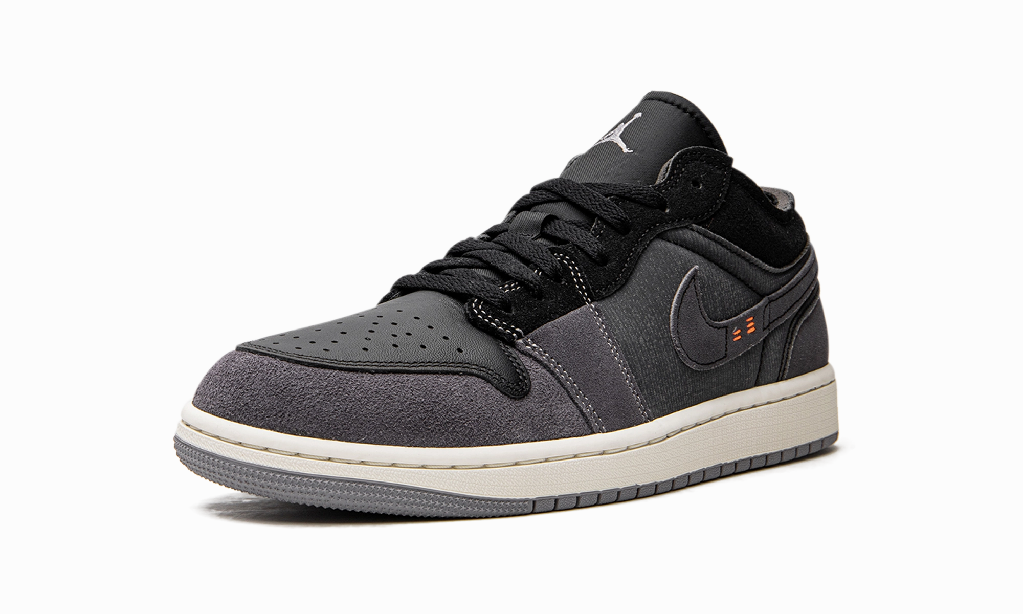 Urban Style Air Jordan 1 Low SE Craft "Inside Out - Black"