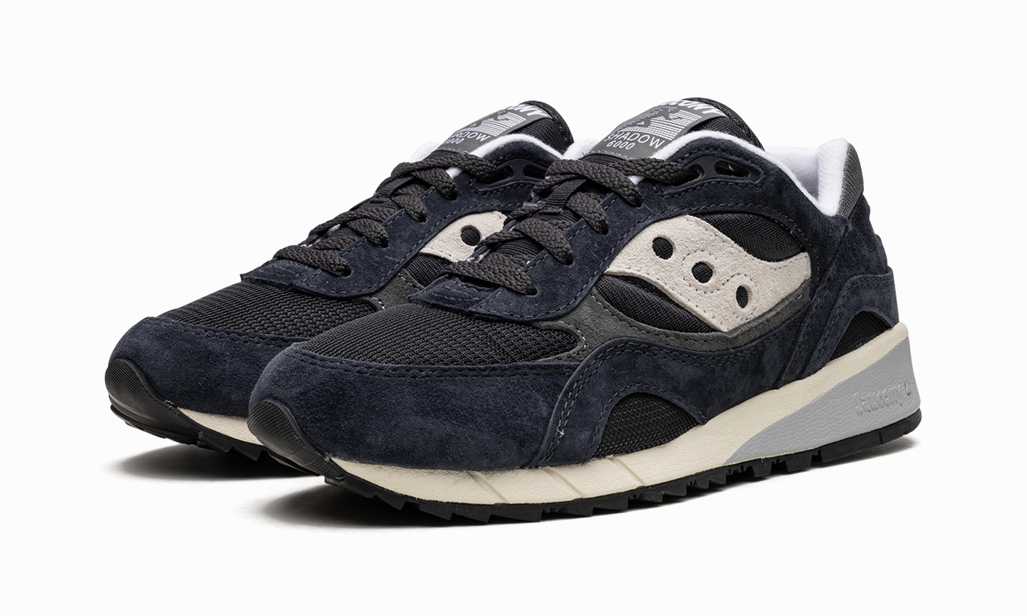 pilates running shoes Shadow 6000