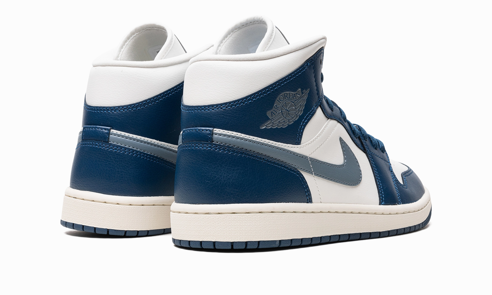 Multi-functional sole AIR JORDAN 1 MID WMNS "French Blue"