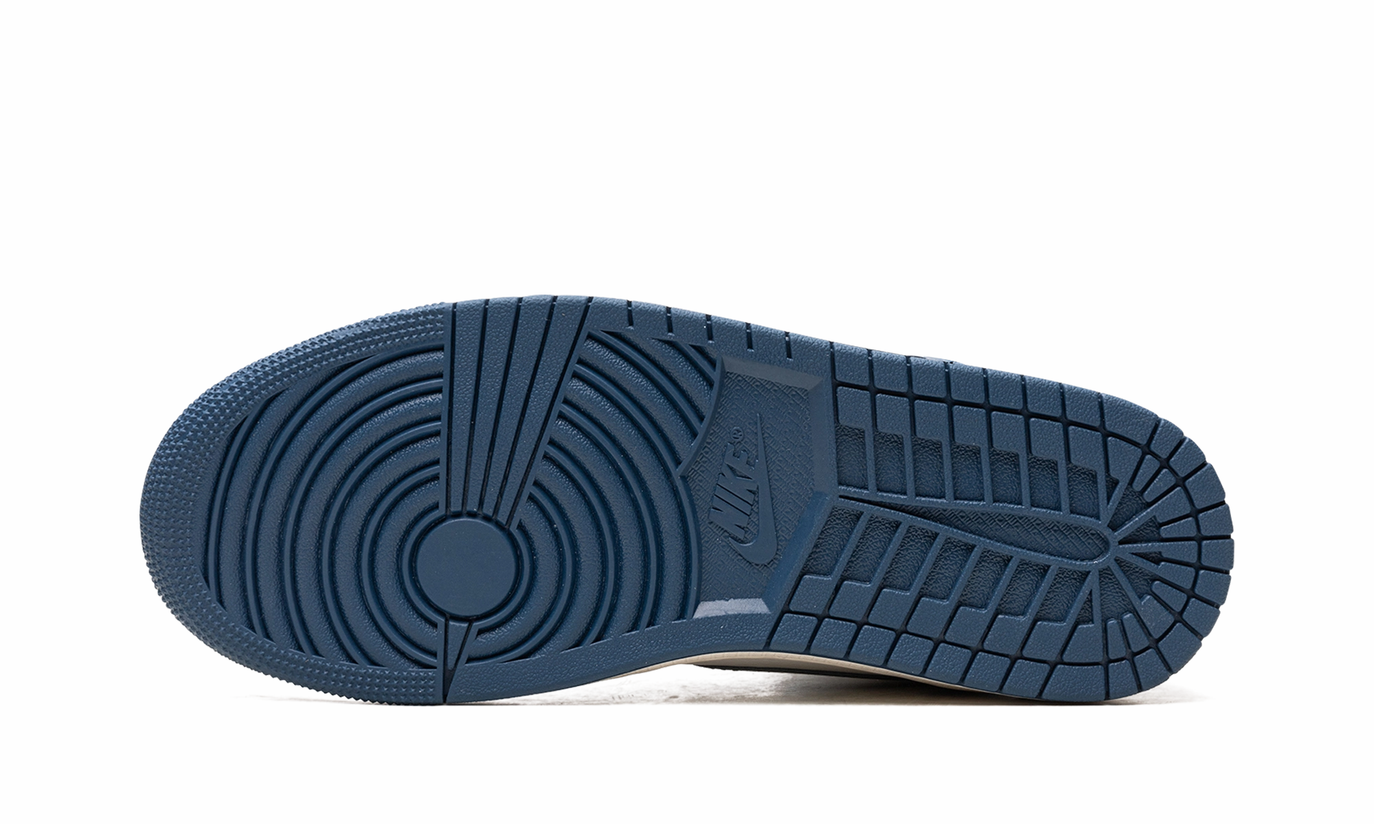 Outfit Boost AIR JORDAN 1 MID WMNS "French Blue"