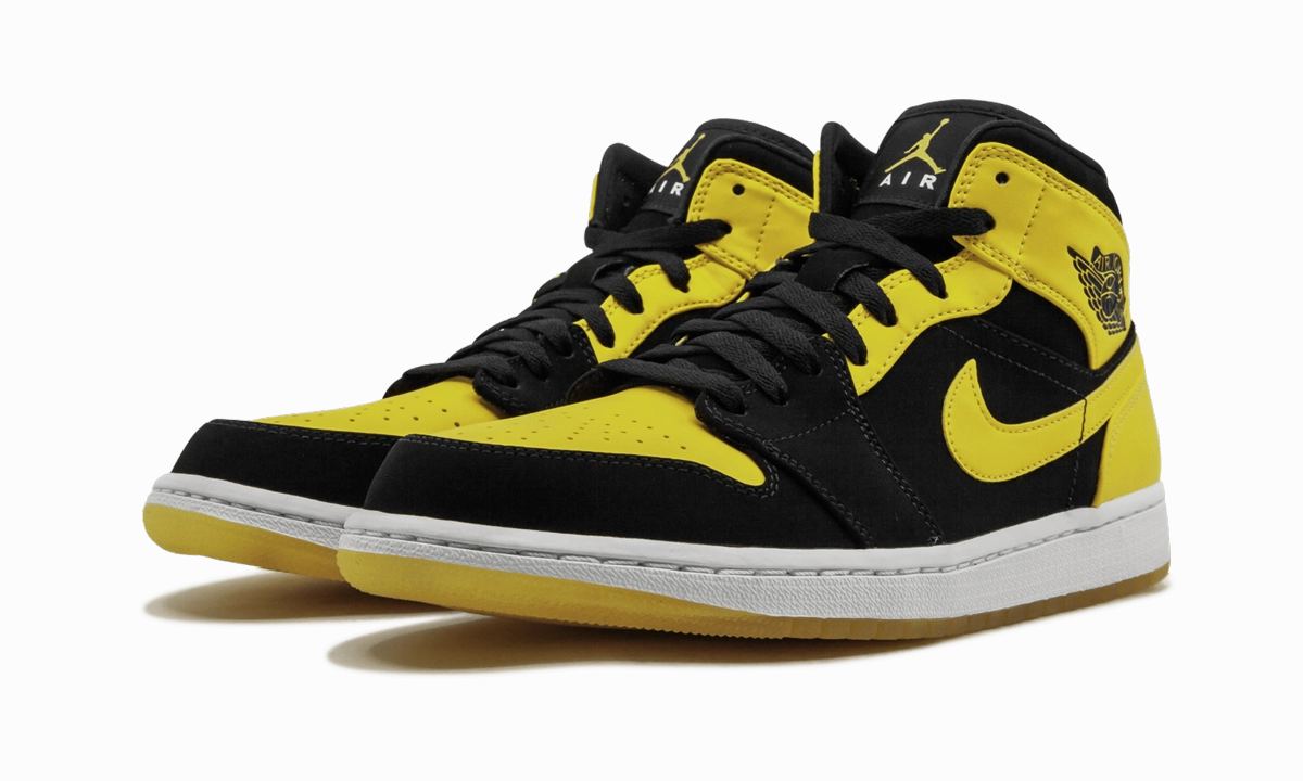 Upgraded wear Breathable Fit Air Jordan 1 Mid "New Love 2017 Release"