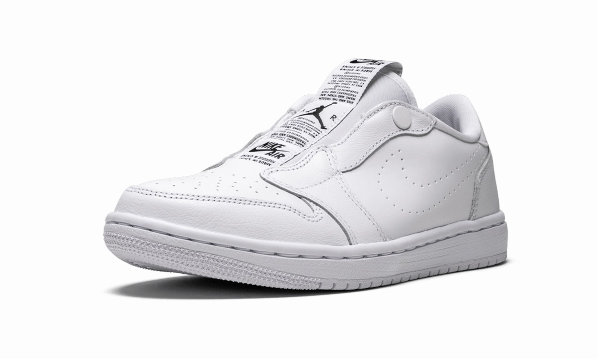 AIR JORDAN 1 RET LO SLIP WMNS "TRIPLE WHITE" Fitted touch Unique Sole
