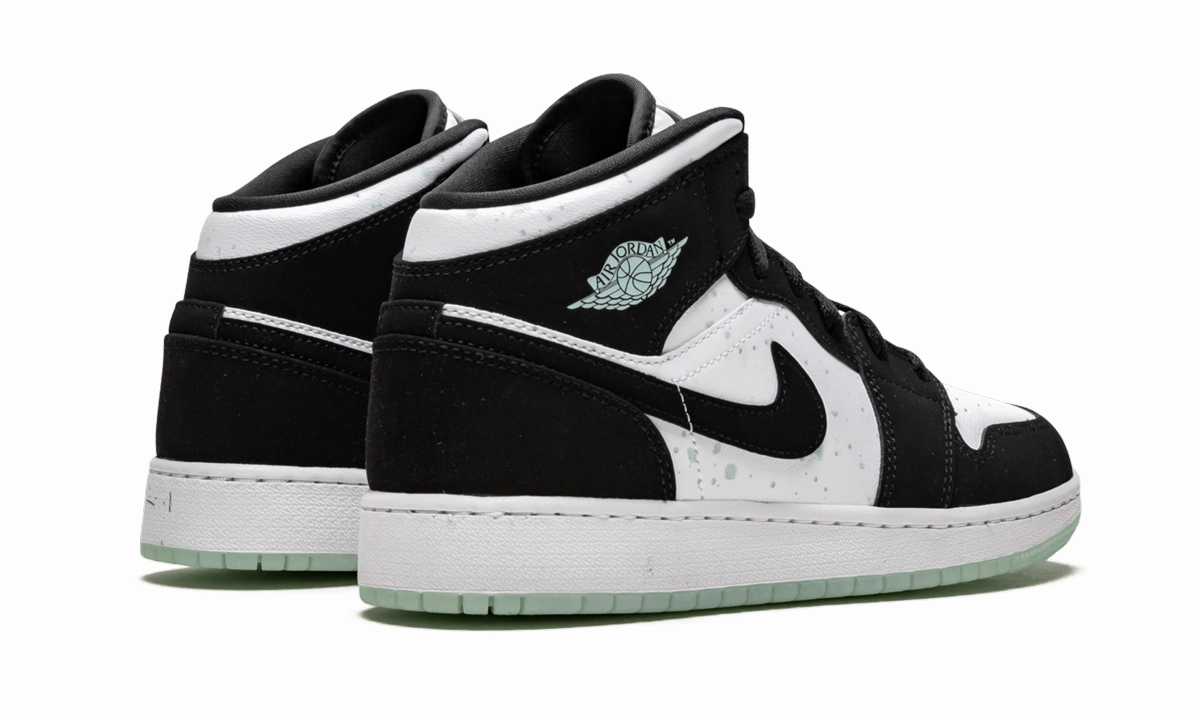 Sleek Wear Air Jordan 1 MID SE GS "TEAL TINT"