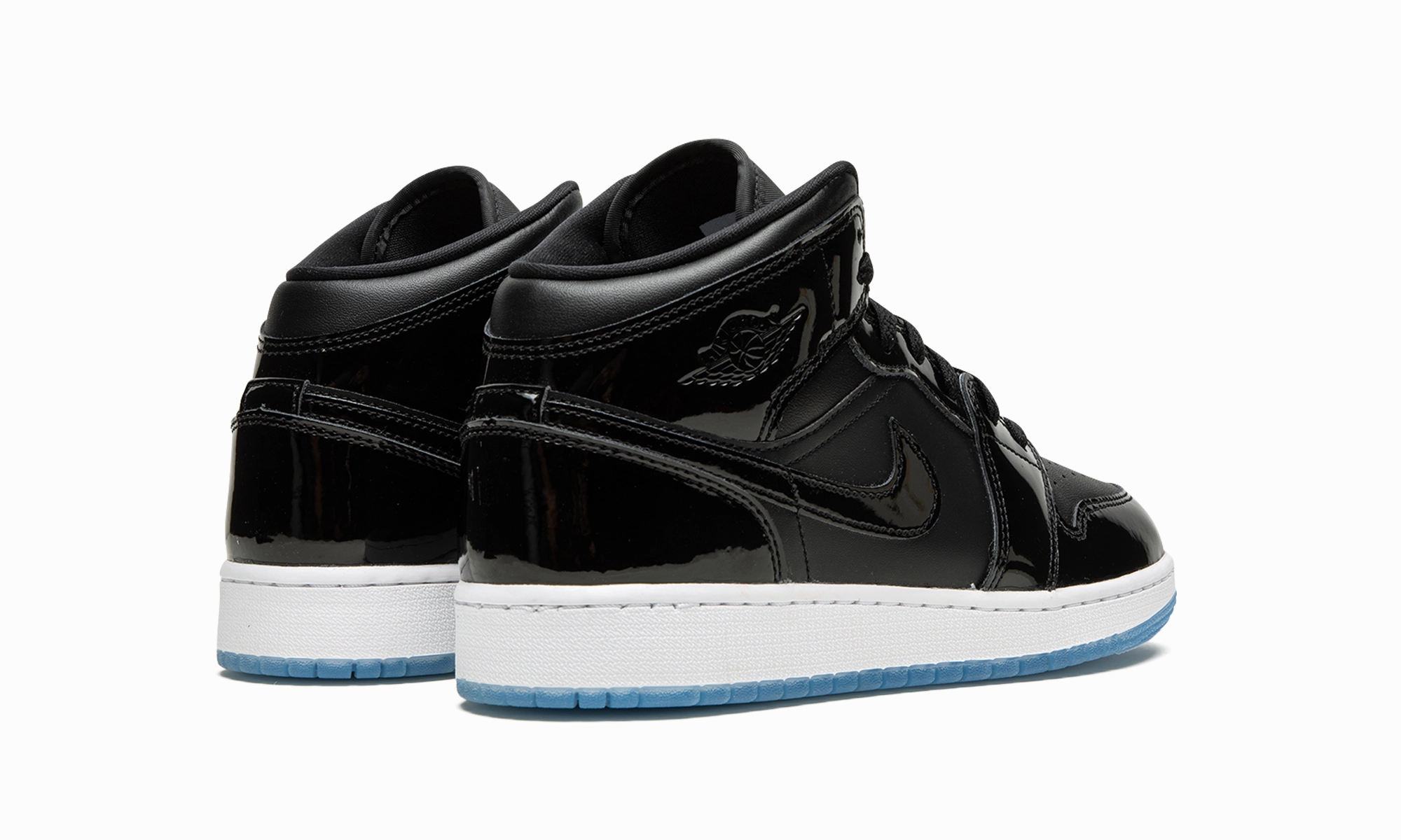 Air Jordan 1 Mid GS "Space Jam" Distinctive durability