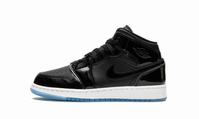 Vibrant fit Air Jordan 1 Mid GS "Space Jam"