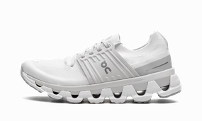 evening runner Cloudswift 3 WMNS "White Frost"