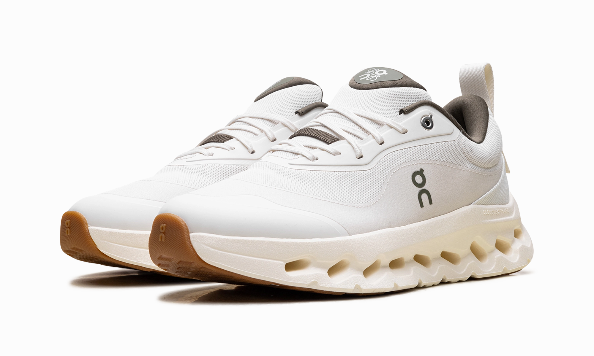 Cloudtilt 2 "LOEWE White Khaki" breathable running shoes