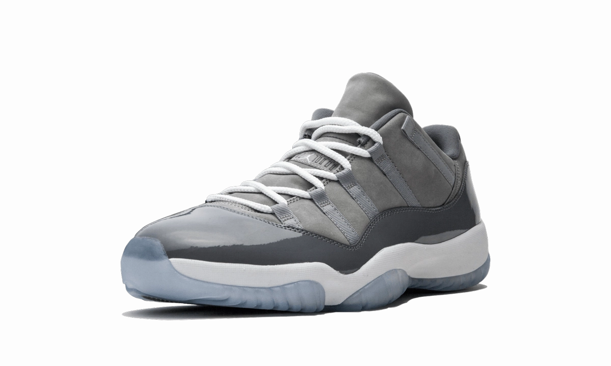 lake shoes running in a golf course area shoes Air Jordan 11 Retro Low "Cool Grey"
