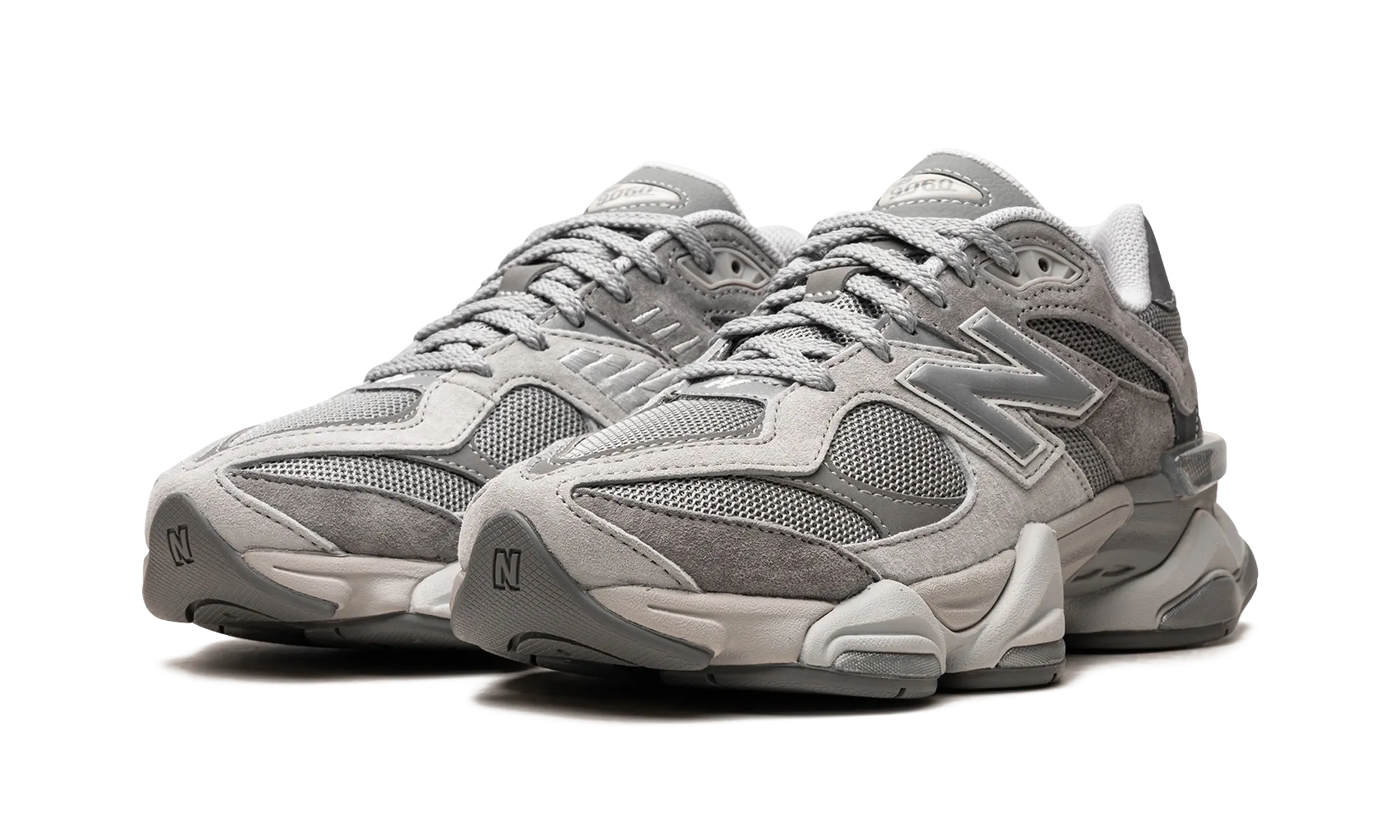 9060 "Shadow Grey" Intermediate runner