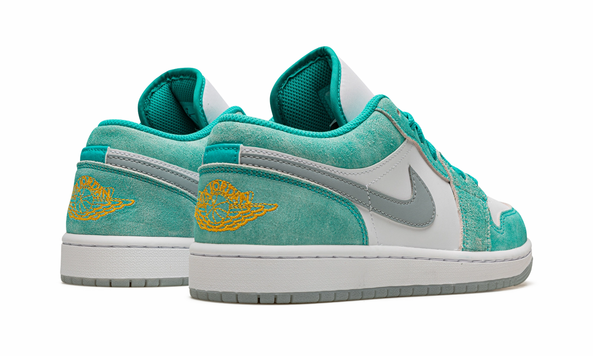 Air Jordan 1 Low SE "New Emerald" Flexible Fit Vibrant sole