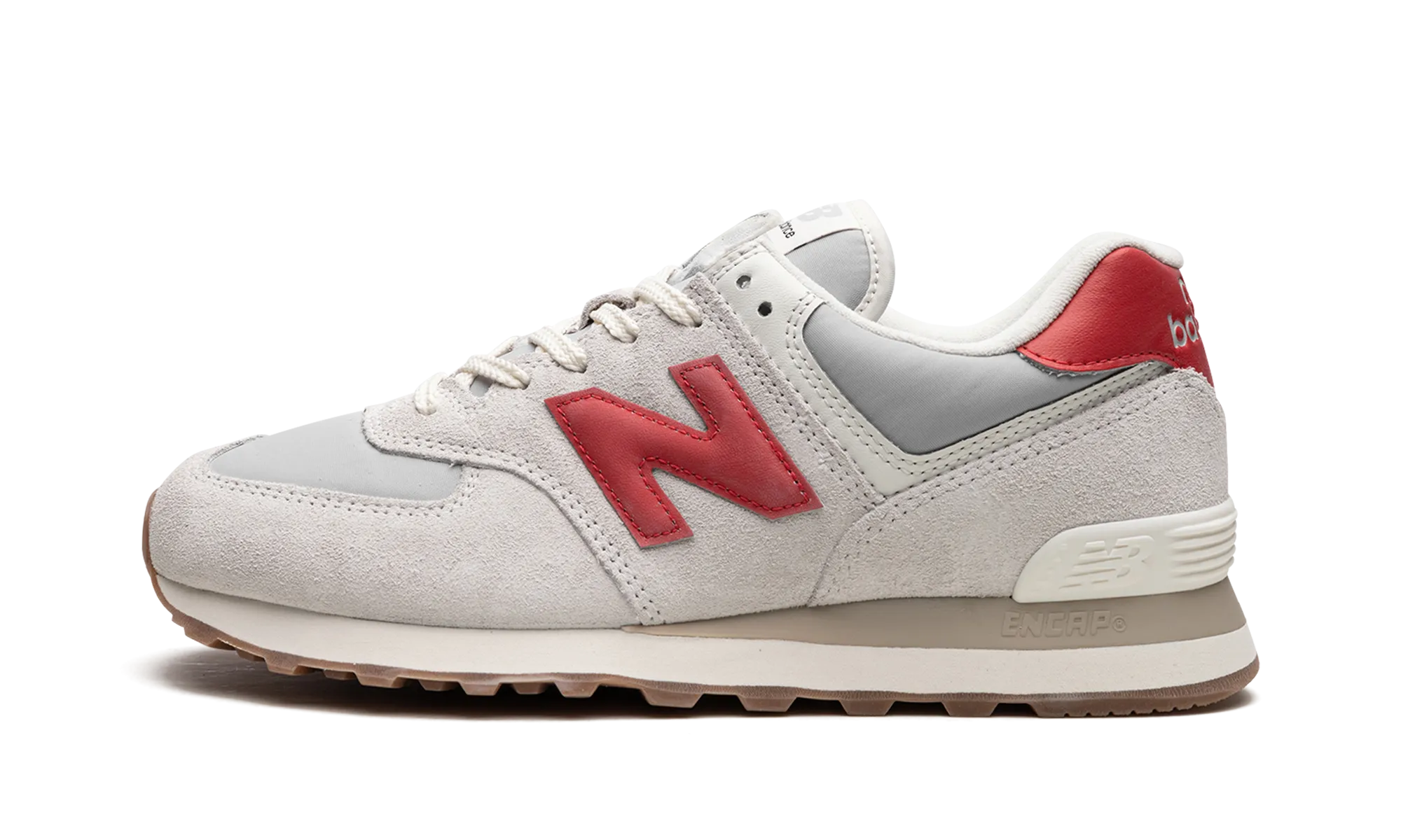 soccer player shoes 574