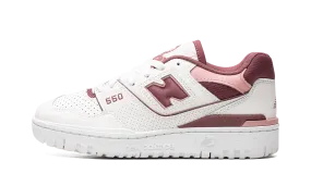 Rainy - day running 550 WMNS "Red Rouge"