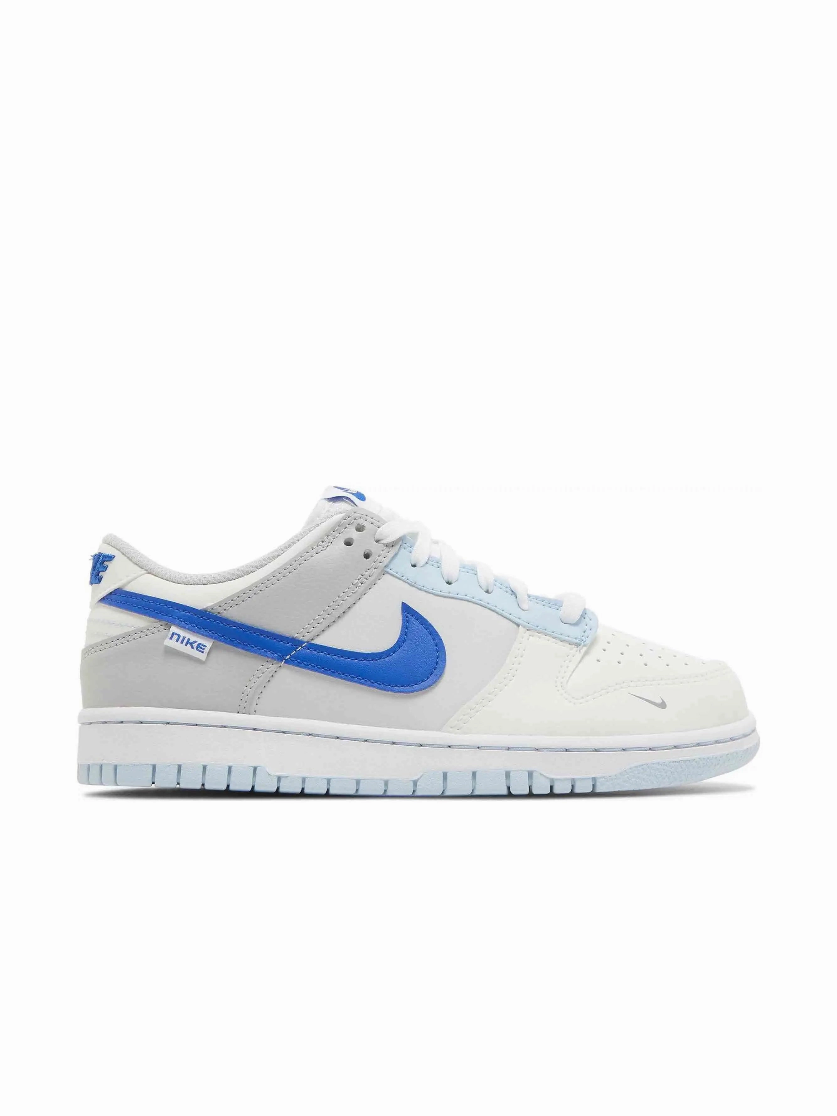 Nike Dunk Low Ivory Hyper Royal (GS) satin - finish - design shoes
