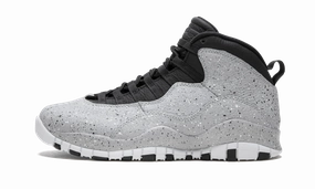 running in a volleyball court area shoes Air Jordan 10 "Light Smoke"