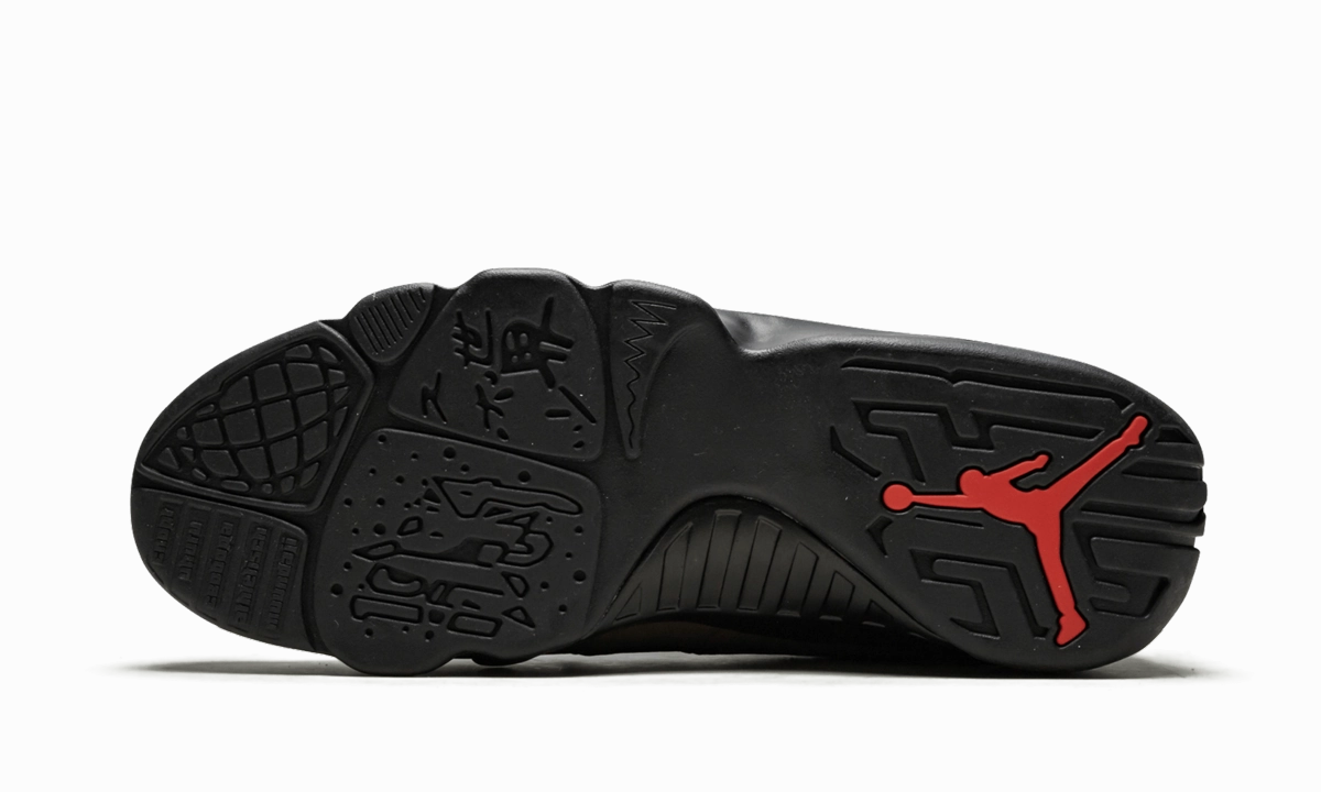 Air Jordan 9 Retro "Olive" Training - essential