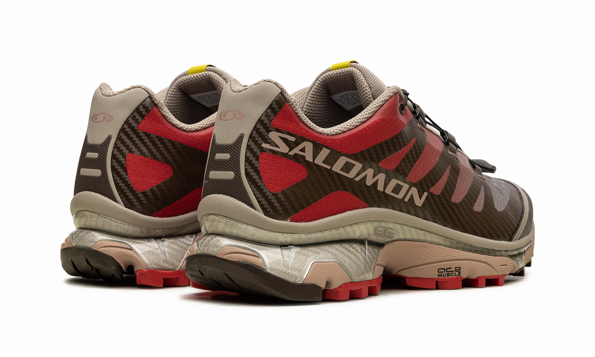 XT-4 OG "Wren Aurora Red" running in competitions