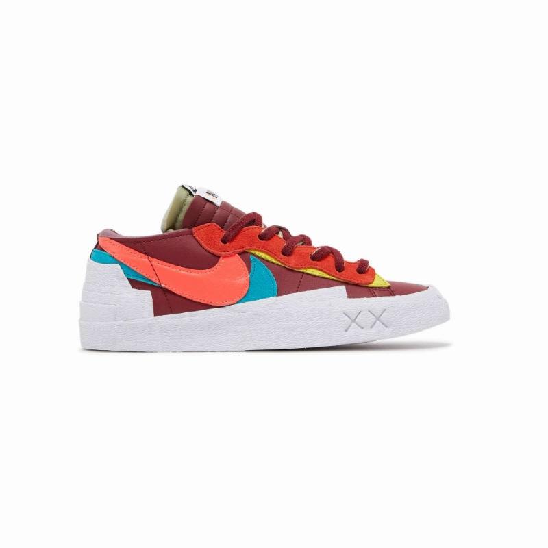10k - specific shoes senior shoe charm KAWS x sacai x Blazer Low Team Red