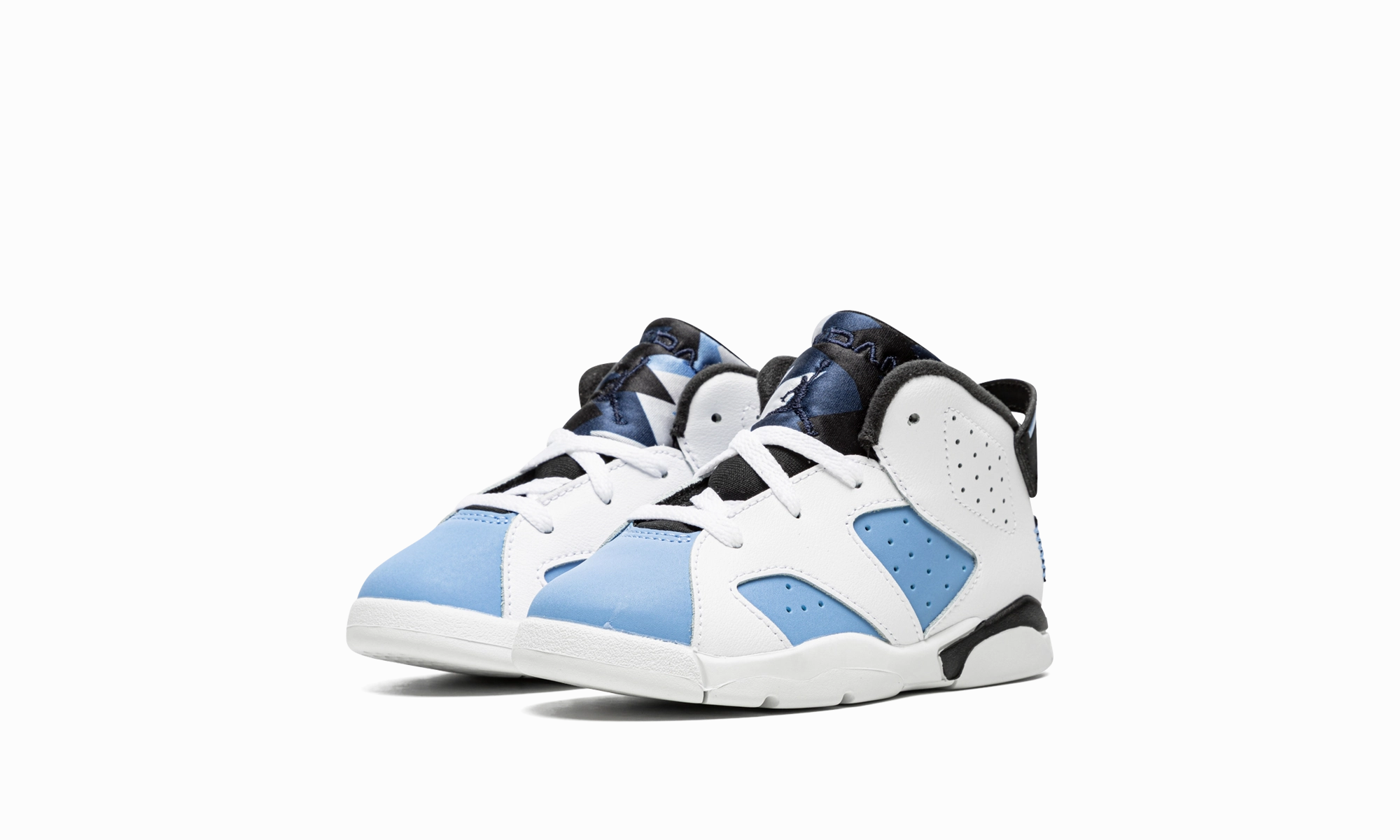 Air Jordan 6 Retro TD "UNC" slow - paced running shoes