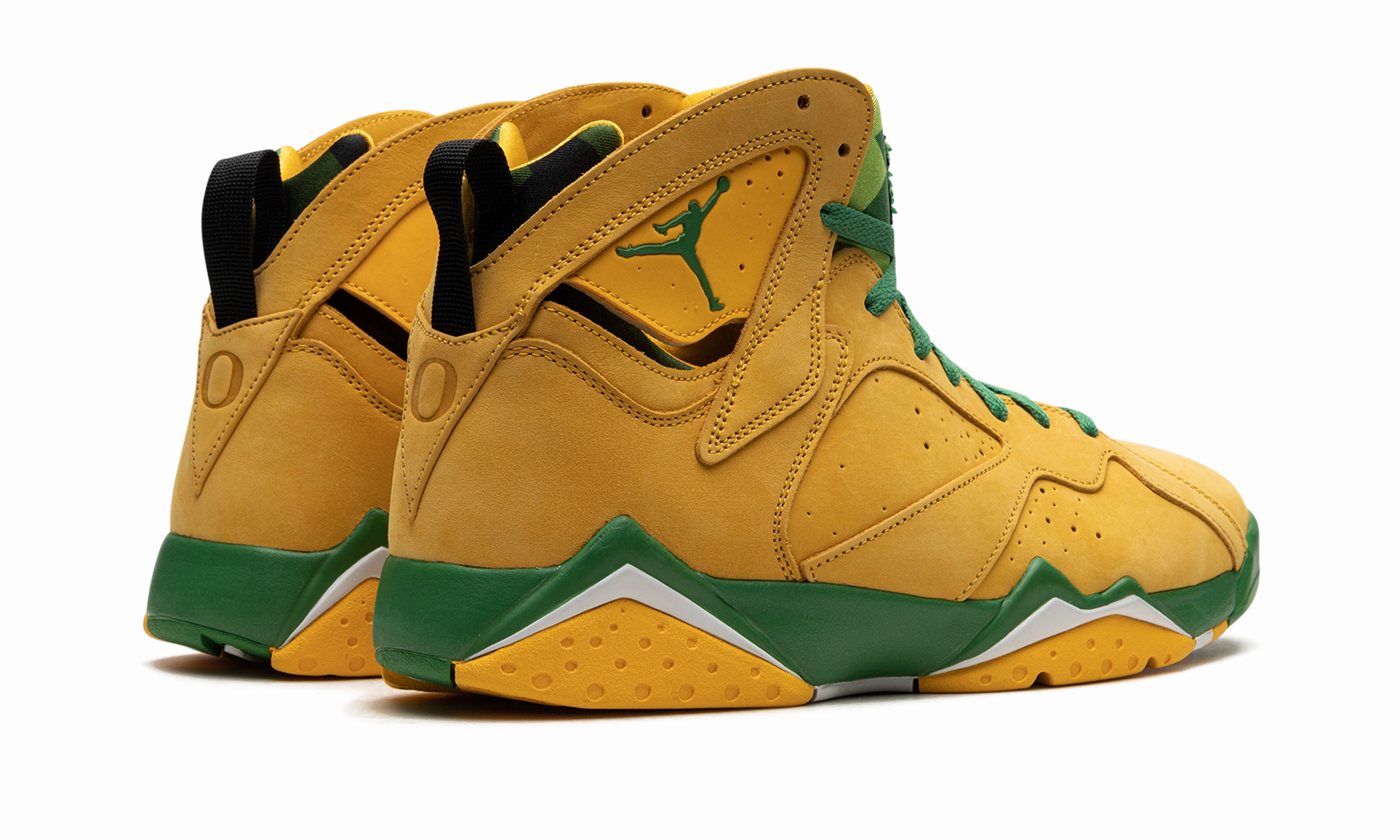 warm weather Air Jordan 7 Retro "Oregon PE"
