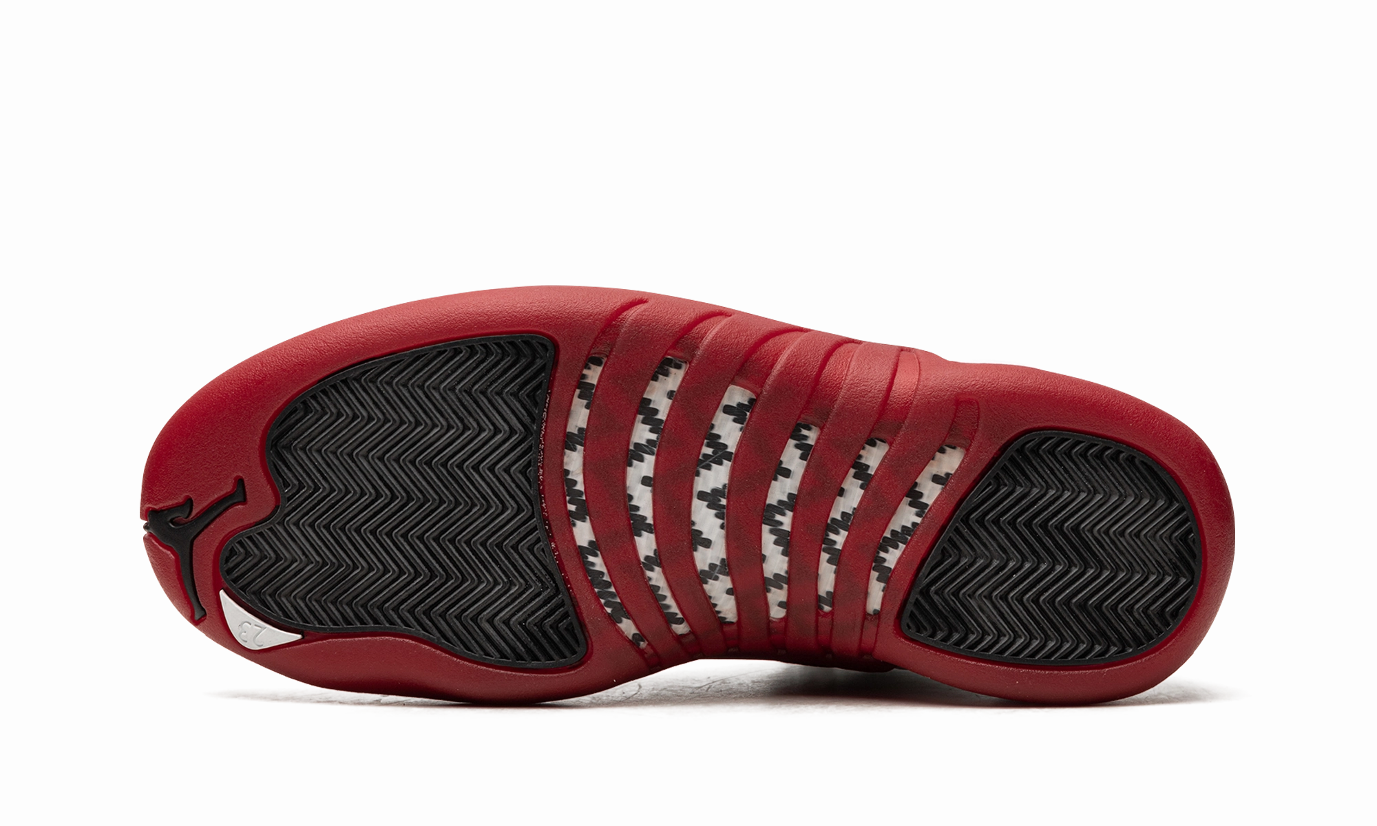 Air Jordan 12 Retro "Cherry (2009)" forefoot - support - feature - responsiveness shoes