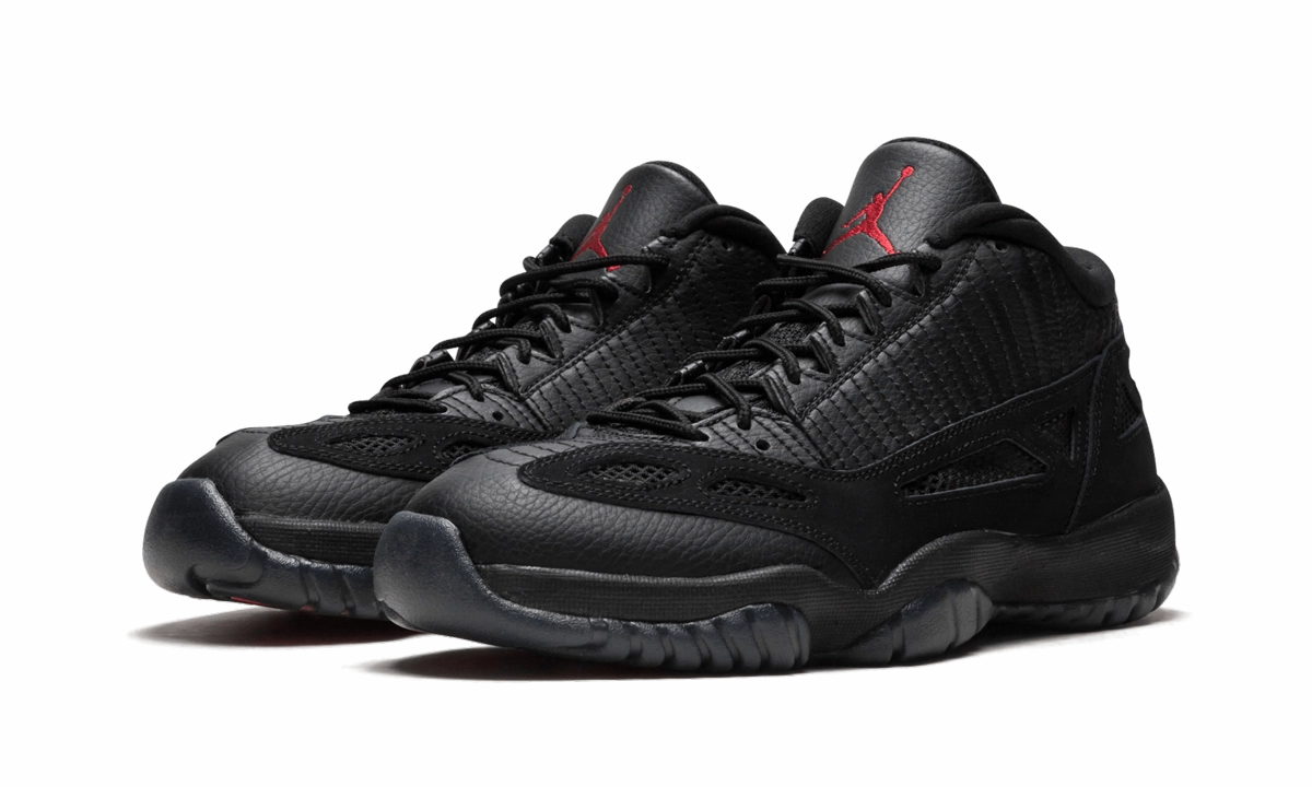 running endurance training Cushion Comfort Air Jordan 11 Retro Low "Referee"