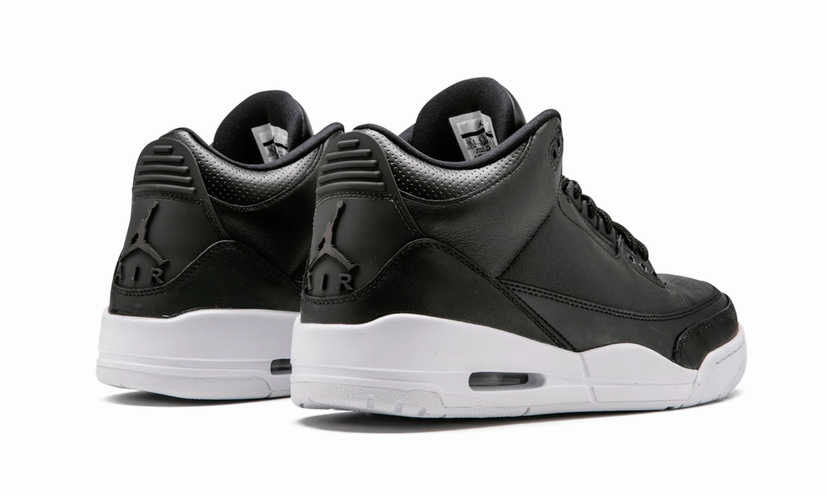 Structured sole Air Jordan 3 Retro "CYBER MONDAY 2016"