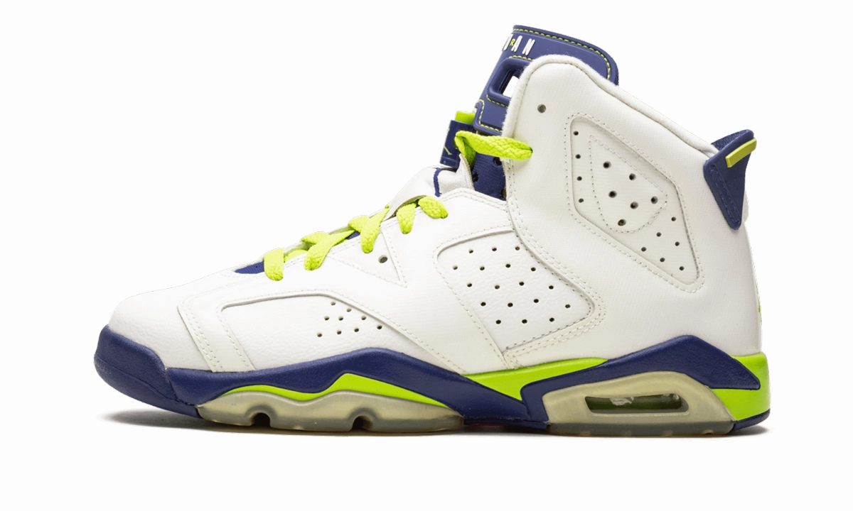 Air Jordan 6 Retro GS "Fierce Green" running - goal Indoor fitness