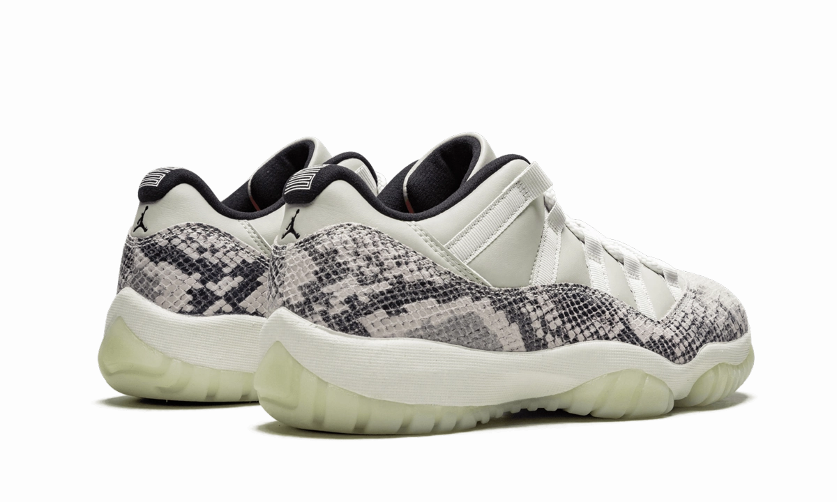Air Jordan 11 Retro Low "Snakeskin Light Bone" travel - running shoes winter running shoe atmosphere