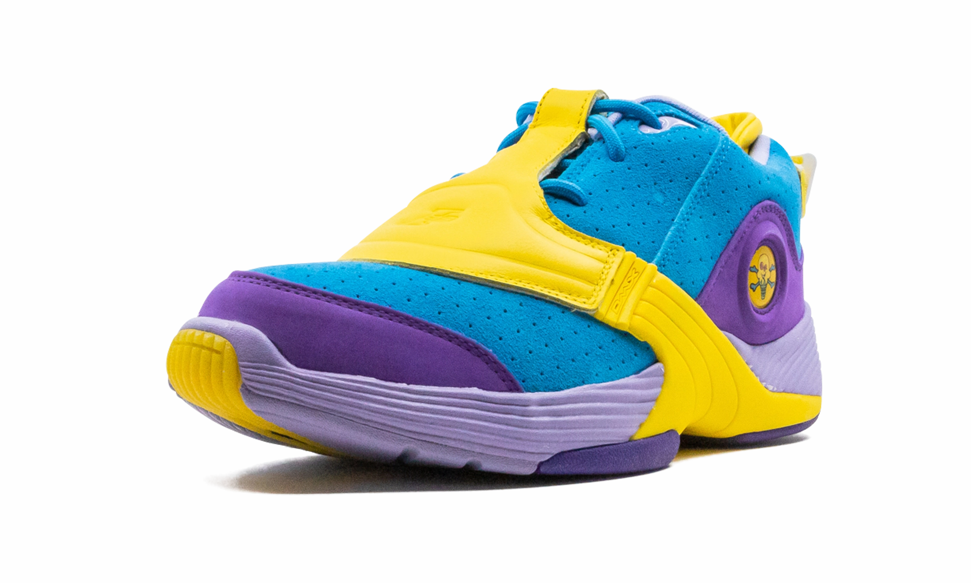 neutral - arch - feature shoes dark colors Answer 5 MU "BBC Ice Cream"