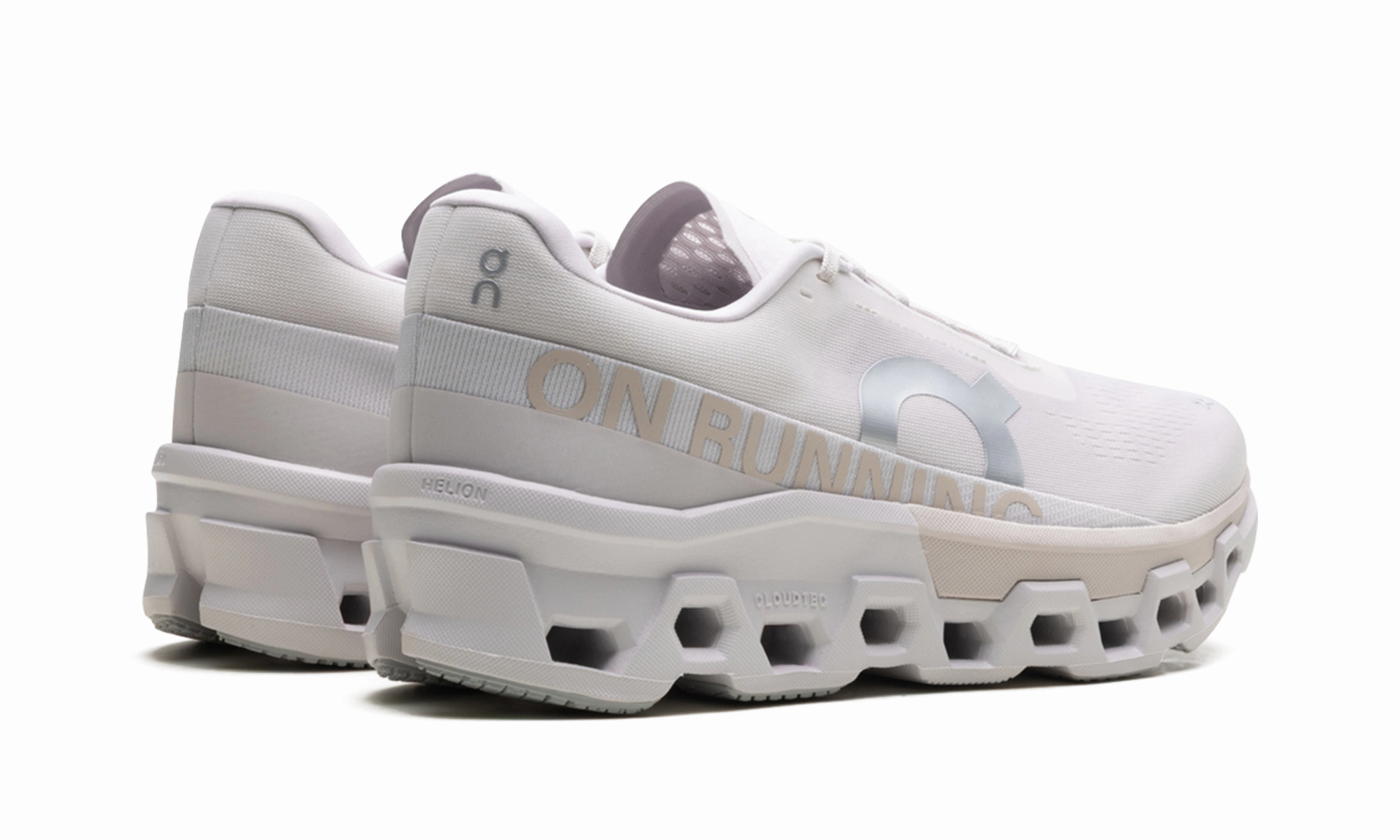 Ultimate support visible lacing shoes Cloudmonster 2 "Sand | Frost"