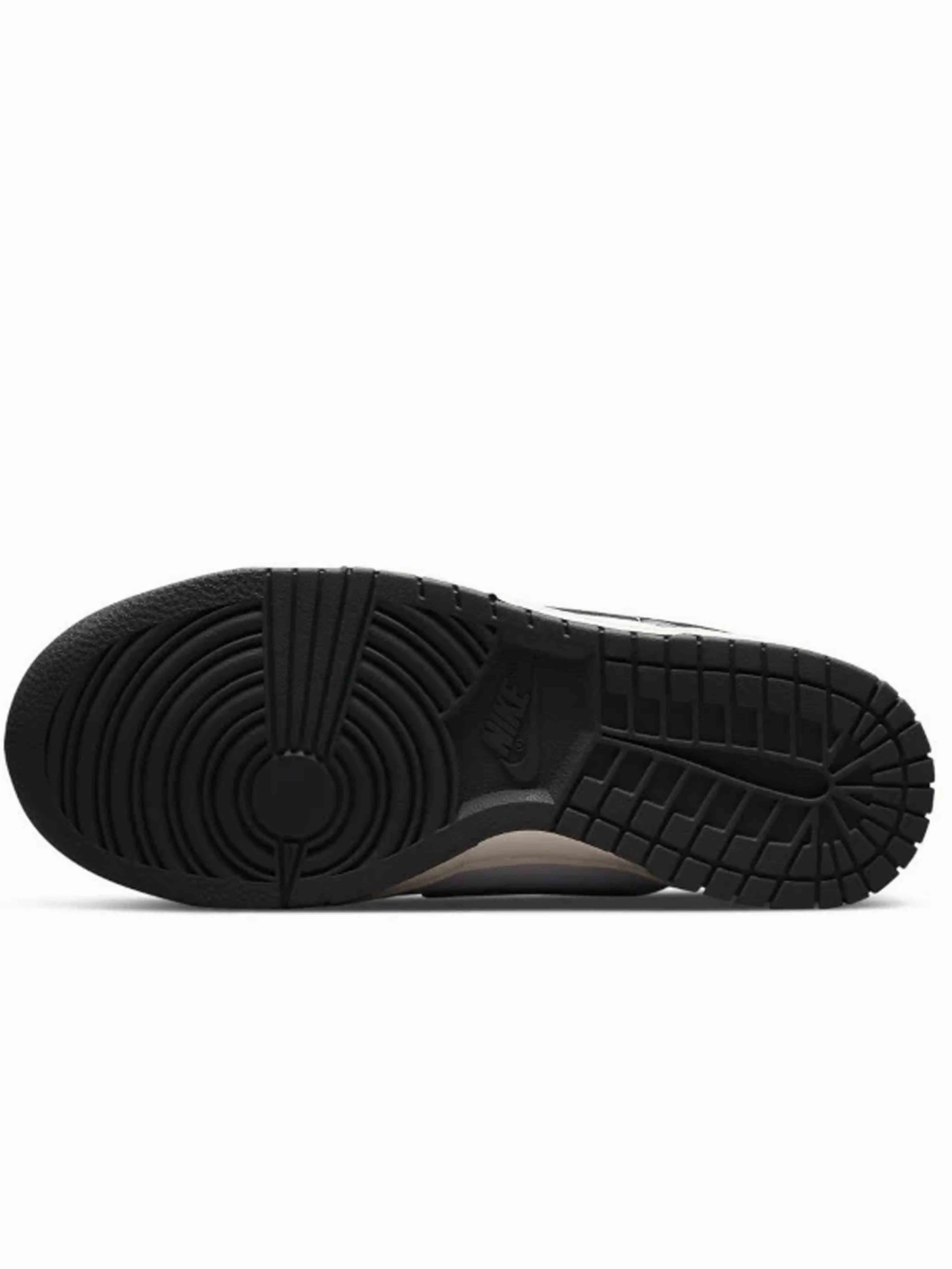 marathon running shoes Nike Dunk Low Light Smoke Grey (W)