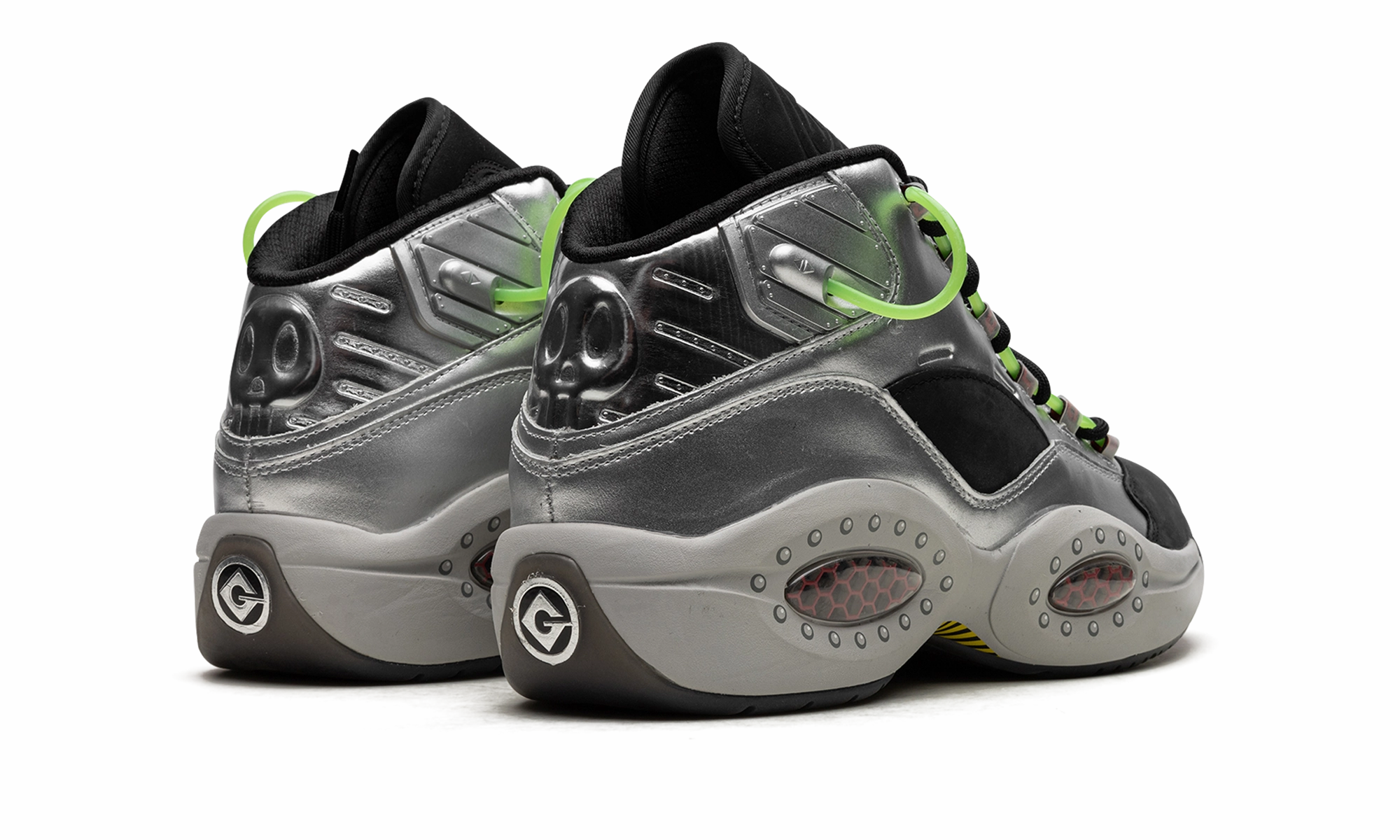 athlete runners Minions x Reebok Question Mid "Gru"