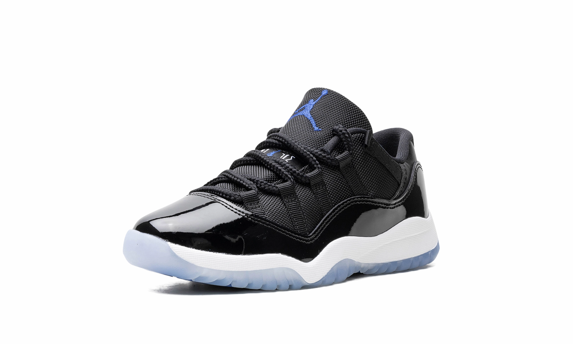 Air Jordan 11 PS "Space Jam" Durable Design Metallic accents