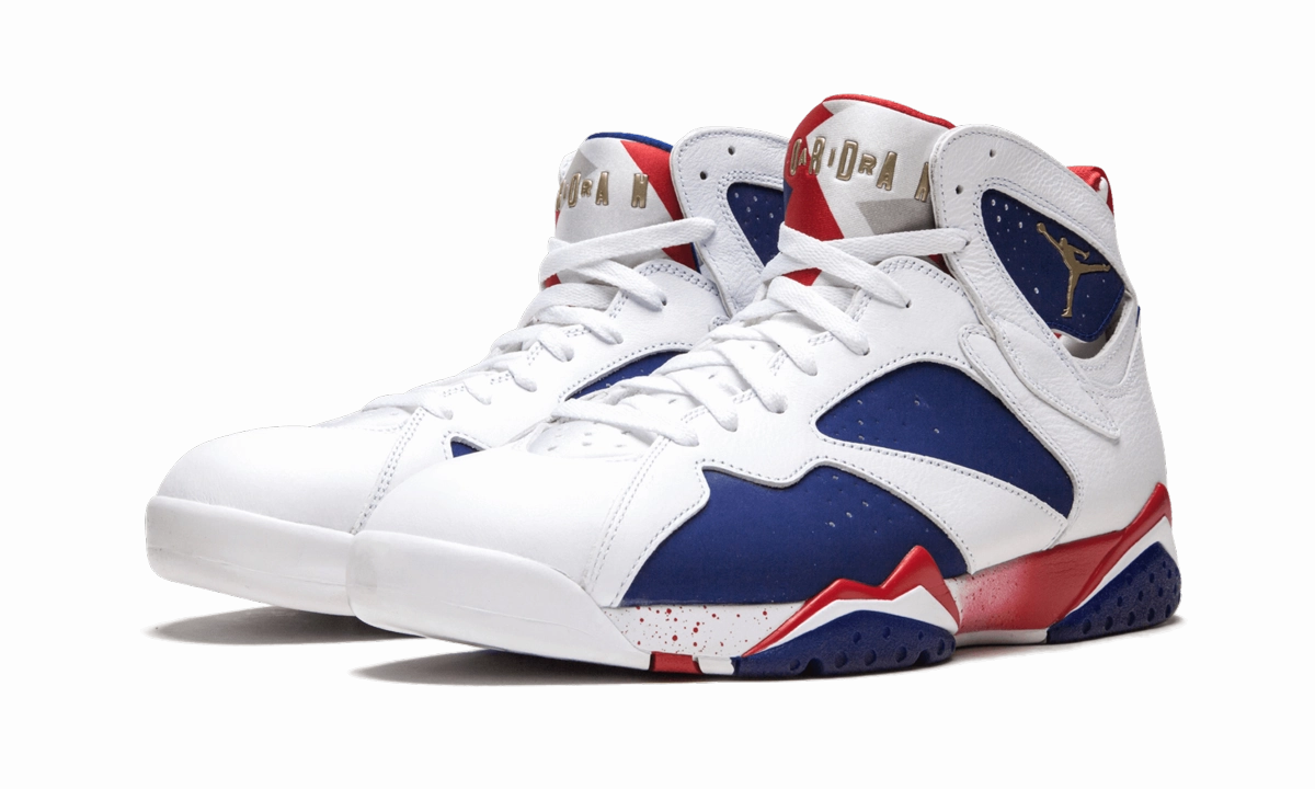 Air Jordan 7 Retro "Tinker Alternate" running shoes for competitive female runners Active Footwear