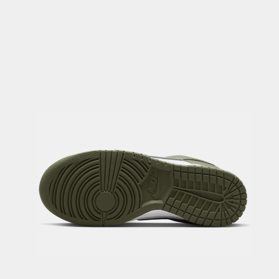 running in flat terrain shoes NIKE DUNK LOW - WHITE/OLIVE