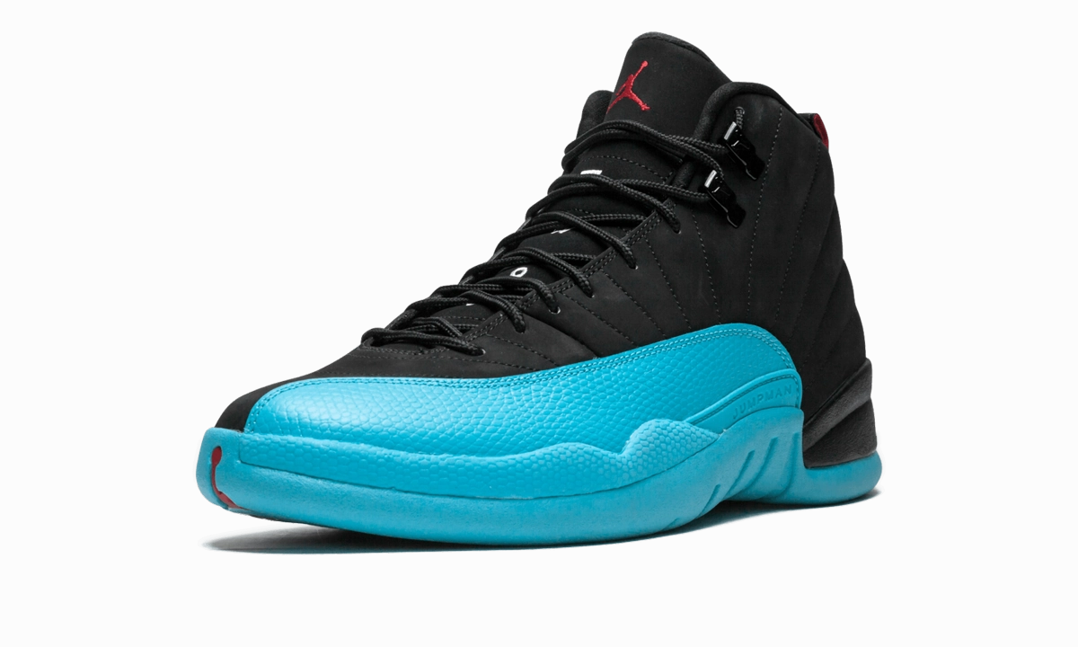 casual - walking shoes Air Jordan 12 Retro "Gamma"