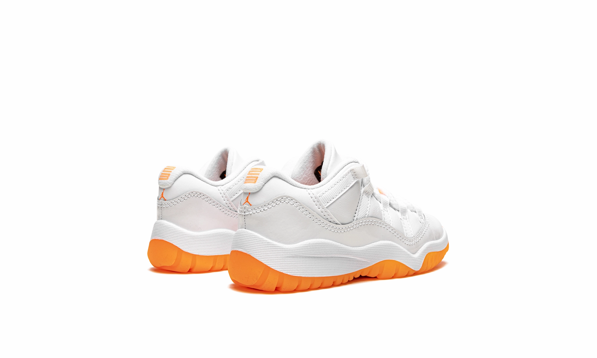 Jordan 11 Retro Low PS "Bright Citrus" Comfort - arch barefoot - running - style