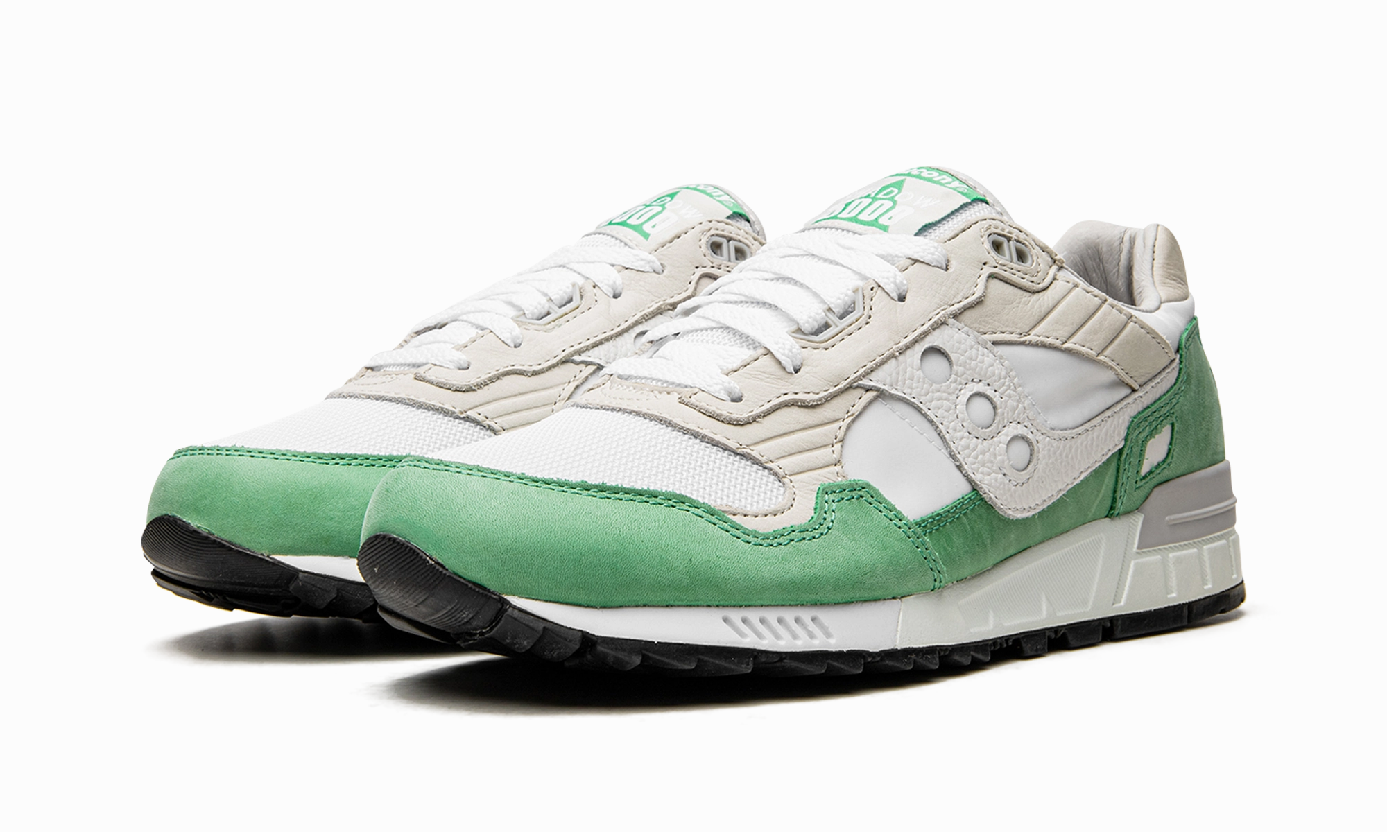 loose - fit elite running shoes Shadow 5000 Premier